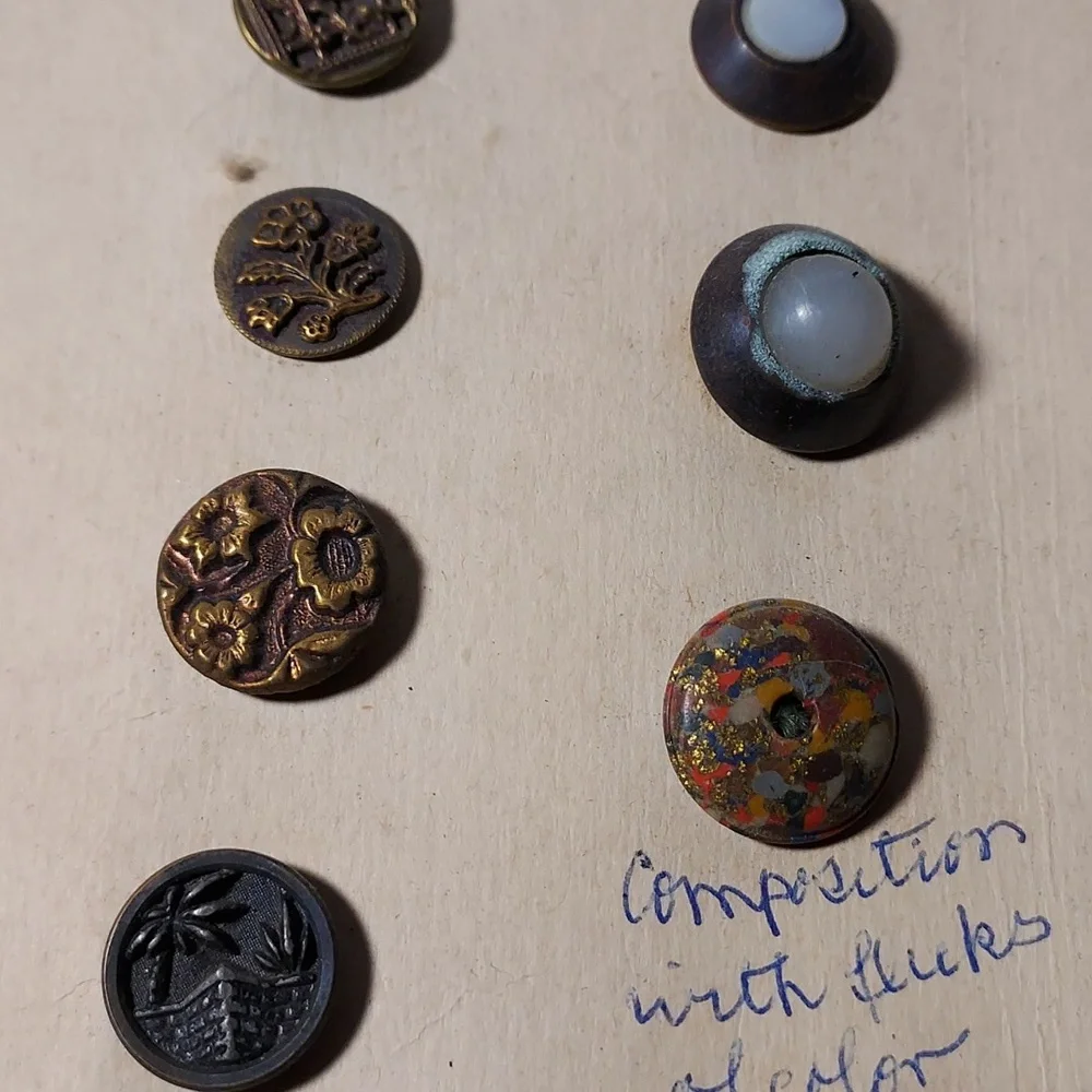 Antique Buttons Different Designs On Cardboard By Grandma Metal Steel Misc - Picture 6 of 11